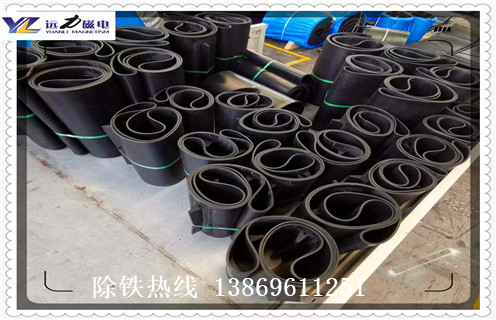 除鐵器永磁皮帶，懸掛式輸送帶除鐵器永磁皮帶調整方法_懸掛式輸送帶除鐵器永磁皮帶跑偏原因及如何調_刮板價格