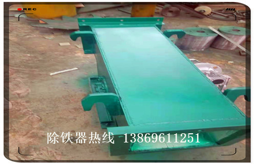 管道除鐵器，廣西管道除鐵器工作原理_RCYG液體不銹鋼廣西管道除鐵器工作原理_水泥造紙廠管道除鐵器圖片